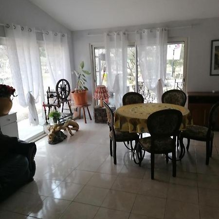 Maison campagnarde Aups Esterno foto